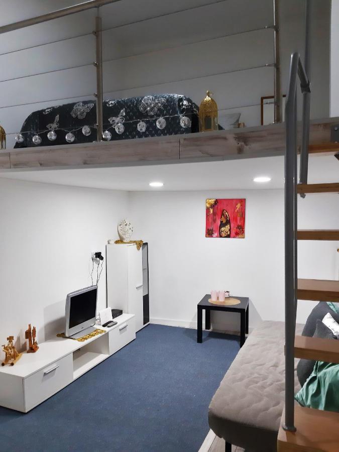 בודפשט Oriental Apartment Near Gozsdu Udvar מראה חיצוני תמונה